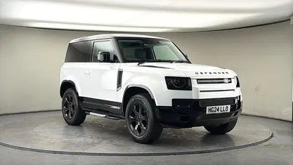 Usado Land Rover Defender HSE Dynamic 250 HP (183 kW) 2024 Branco SUV