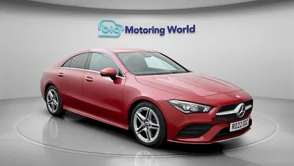 Begagnad Mercedes CLA200 AMG line 163 HK (119 kW) 2022 Röd Sportkupé