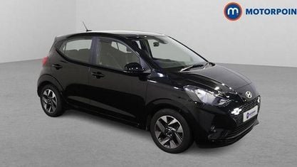 Usado Hyundai i10 Advanced 79 CV (58 kW) 2025 Negro Utilitario