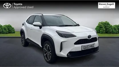 Used 2025 Toyota Yaris Hybrid Estate | £22,675 (Fair price)