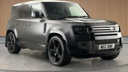 Used Land Rover Defender Carpathian Edition 525 HP (386 kW) 2022 Carpathian grey SUV