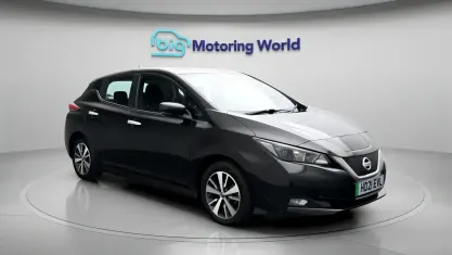 Used Nissan Leaf Acenta 110 kW (150 HP) 2021 Black Hatchback