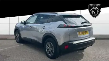 Second-hand Peugeot 2008 Active+ 101 CP (74 kW) 2023 Gri SUV