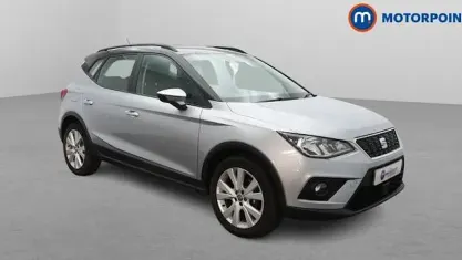 Used Seat Arona SE Technology 116 HP (85 kW) 2019 Silver SUV