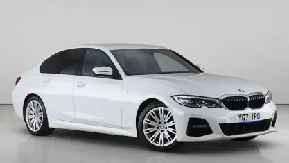 Used BMW 318 M Sport 156 HP (114 kW) 2021 White Sedan
