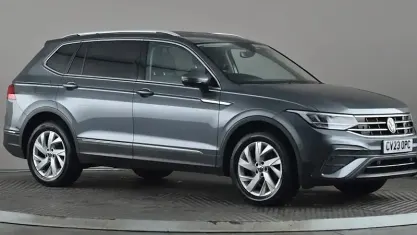 Begagnad VW Tiguan Allspace Life 150 HK (110 kW) 2024 SUV