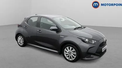 Used 2025 Toyota Yaris Hybrid Hatchback | £15,099 (Super price)