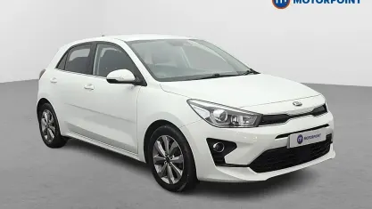 Used Kia Rio 120 HP (88 kW) 2021 White Hatchback