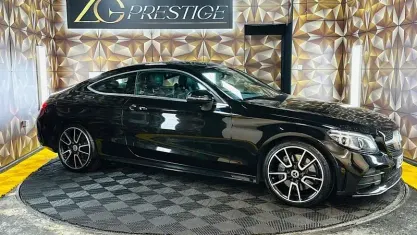 Used Mercedes C300 AMG Line Premium 258 HP (189 kW) 2019 Black Coupe