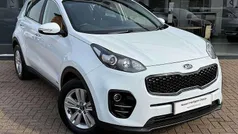 White Used 2016 Kia Sportage 2 SUV | £9,999 (Fair price)