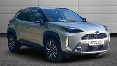 Silver Used 2022 Toyota Yaris Cross Edition SUV | £24,195 (Fair price)