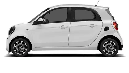 Used Smart ForFour 71 HP (52 kW) 2016 White Hatchback