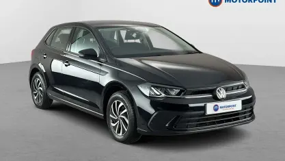 Used VW Polo Life 80 HP (58 kW) 2024 Black Hatchback