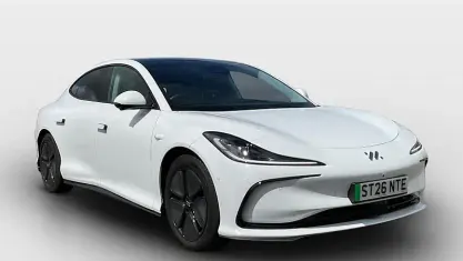 Used MG IM5 216 kW (295 HP) 2026 White Hatchback