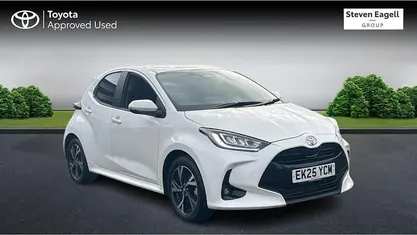 Used Toyota Yaris Hybrid Design 116 HP (85 kW) 2025 Hatchback
