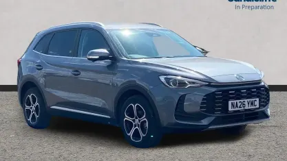 Used MG ZS SE 170 HP (125 kW) 2024 Metallic  hampstead grey SUV