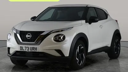 Used Nissan Juke N-Connecta 114 HP (83 kW) 2023 White SUV