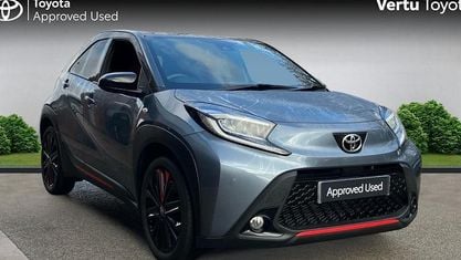 Gebraucht Toyota Aygo X 72 PS (52 kW) 2023 Grau SUV