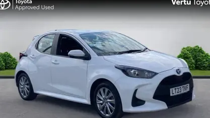 Używany Toyota Yaris Hybrid 116 KM (85 kW) 2026 Hatchback