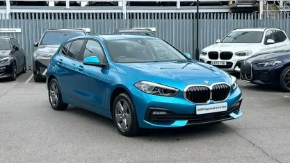 Used BMW 118 Comfort Edition 136 HP (100 kW) 2024 Blue Hatchback
