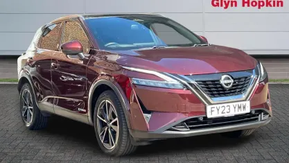 Used Nissan Qashqai Tekna 190 HP (139 kW) 2023 Red SUV