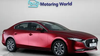 Used Mazda 3 186 HP (136 kW) 2022 Red Sedan