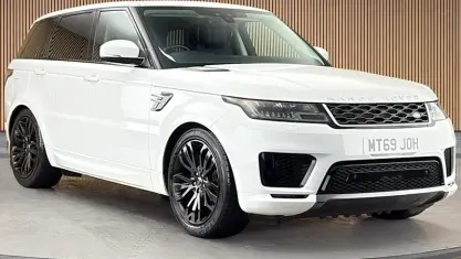 Used Land Rover Range Rover Sport HSE 306 HP (225 kW) 2019 Fuji white SUV
