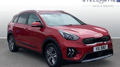 Red Used 2022 Kia Niro 2 SUV | £17,484 (Good price)