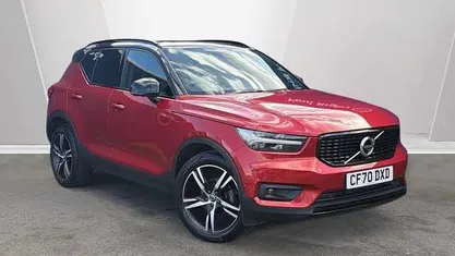 Used Volvo XC40 R-Design 163 HP (119 kW) 2021 SUV