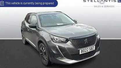 Used Peugeot 2008 Allure Premium 101 HP (74 kW) 2022 SUV