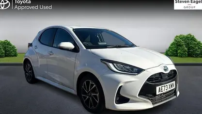 Used Toyota Yaris Hybrid Design 116 HP (85 kW) 2026 Hatchback