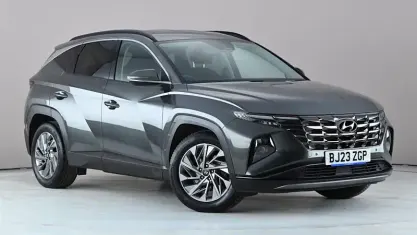 Usado Hyundai Tucson Premium 150 CV (110 kW) 2023 Gris SUV