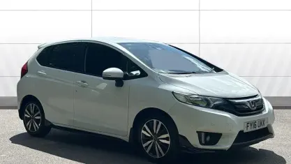 Używany Honda Jazz EX 102 KM (75 kW) 2016 Biały Hatchback