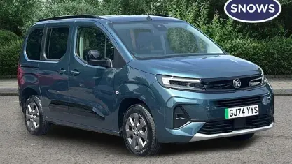 Used Vauxhall Combo Ultimate 100 kW (136 HP) 2026 MPV