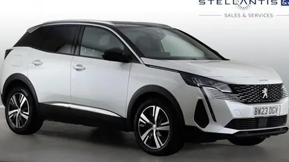 Used Peugeot 3008 Allure+ 131 HP (96 kW) 2023 SUV