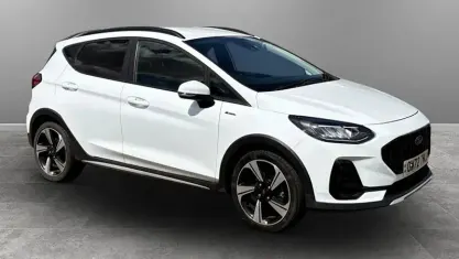 Used Ford Fiesta Active 125 HP (91 kW) 2022 White Hatchback