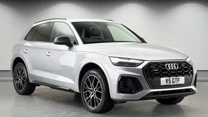 Used Audi Q5 Design 204 HP (150 kW) 2022 Floret silver metallic SUV