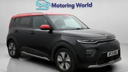Used 2021 Kia Soul First Edition SUV | £14,100 (Fair price)