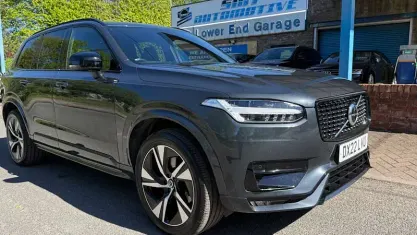 Usado Volvo XC90 R-Design 235 HP (172 kW) 2021 SUV