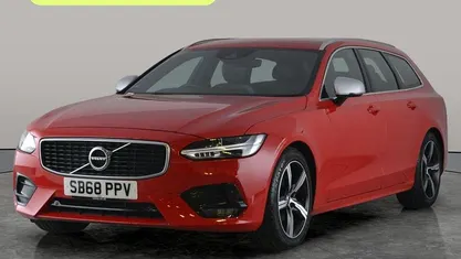 Usado Volvo V90 R-Design 190 HP (139 kW) 2018 Vermelho Carrinha
