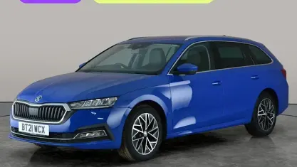 Usado Skoda Octavia SE L 116 HP (85 kW) 2021 Azul Carrinha