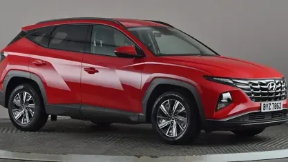 Usado Hyundai Tucson SE 150 CV (110 kW) 2023 Rojo SUV