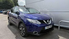 Blue Used 2017 Nissan Qashqai Tekna SUV | £14,000 (Fair price)