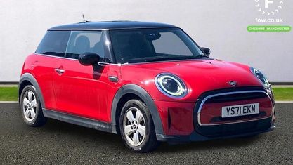 Usado Mini Cooper Comfort 136 CV (100 kW) 2021 Rojo Utilitario