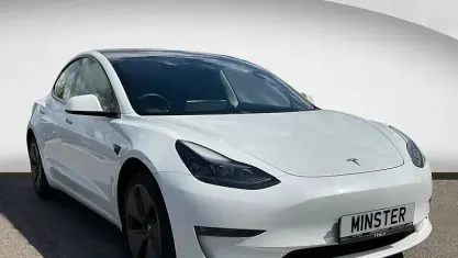 Used Tesla Model 3 Long Range AWD 366 kW (498 HP) 2022 White Sedan