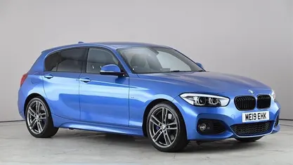Usado BMW 118 Efficient Dynamics 136 HP (100 kW) 2019 Azul Citadino