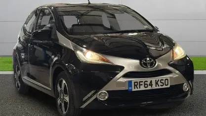 Used Toyota Aygo X-clusiv 69 HP (50 kW) 2014 Black Hatchback