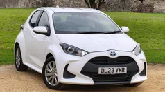 Used 2025 Toyota Yaris Hybrid Hatchback | £17,536 (Super price)