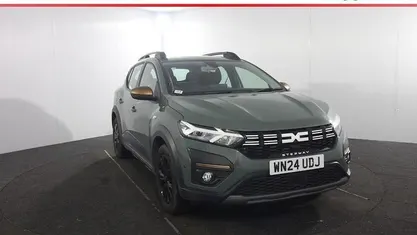 Used Dacia Sandero Extreme 91 HP (66 kW) 2024 Green Hatchback