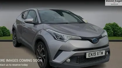Używany Toyota C-HR Design 122 KM (89 kW) 2019 SUV